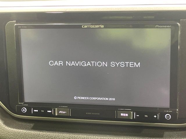 【ナビゲーション】目的地までしっかり案内してくれる使いやすいナビ。Bluetooth接続すればお持ちのスマホやMP3プレイヤーの音楽を再生可能！毎日の運転がさらに楽しくなります！！