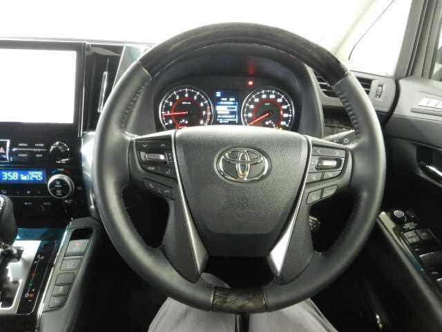 新入庫車です☆車輌検査済みの特選中古車がぞくぞく入庫中☆気になる車はぜひお早めに！！