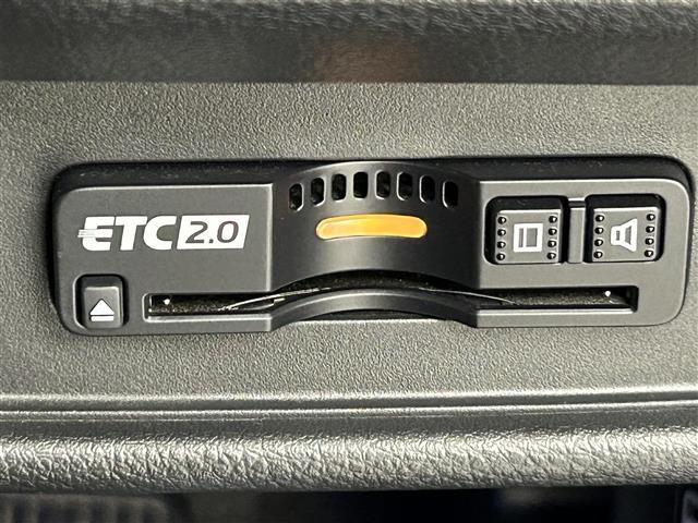 【　ETC　】今やカーライフにおける重要性はナビにも匹敵するのではないでしょうか？セットアップを行うことで利用可能になります！
