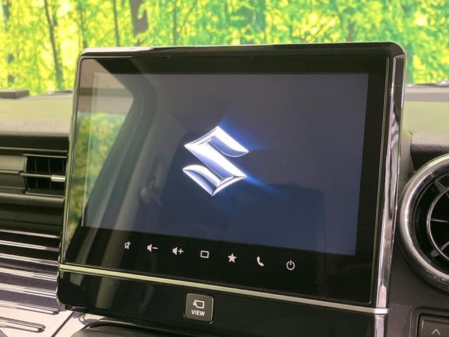 【純正ナビ】人気の純正ナビを装備。オーディオ機能も充実しており、Bluetooth接続すればお持ちのスマホやMP3プレイヤーの音楽を再生可能！毎日の運転がさらに楽しくなります！！