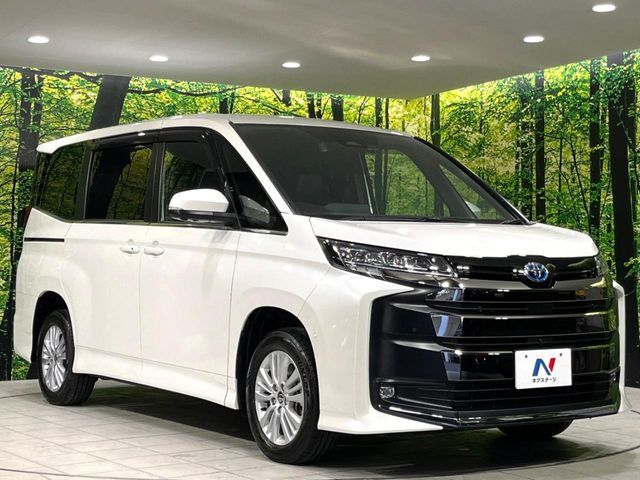 大好評のボディコーティング「弾スプラッシュコート」もご納車までに施工可能。通常のガラスコートと異なる、耐久年数6年の無機質ガラスコーティングが、ボディをキレイな状態に保ってくれます。