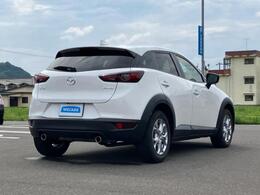 全国に店舗を展開しているのでどこでもお取り寄せが可能です！この車が気になるけど遠方だから・・・と諦める必要はありません！※別途陸送費が必要です。