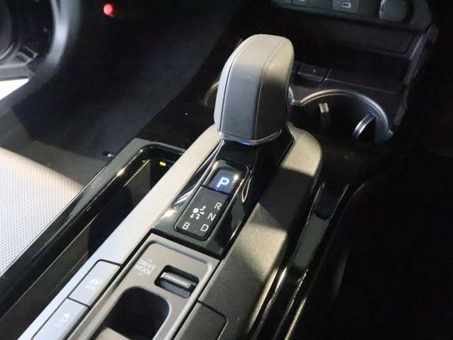 複数の走行モードから状況に合わせて最適な走りの選択が可能なドライブモードセレクトを搭載♪ドライビングの楽しさを広げてくれます！