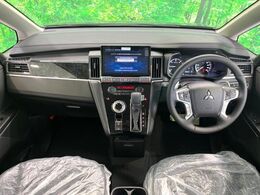 グループ総在庫数約30，000台！！全国の系列店からメーカー・車種問わずご紹介出来るので、あなたにピッタリのお車が見つかるはずです♪まずはお問い合わせ下さい☆