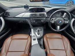 大人な雰囲気の茶色革調シートカバーです！