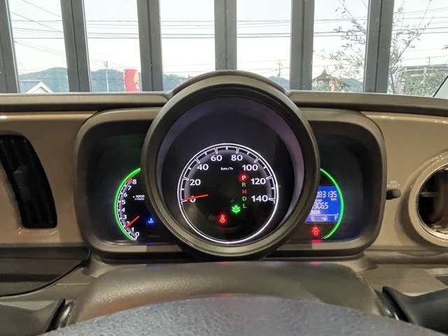 メーターパネルも大きな傷などは無く、クリアな状態です！はっきりと見やすいメーターです♪