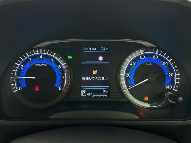 【スピードメーター】メーターがシンプルで見やすく運転しやすいですね！