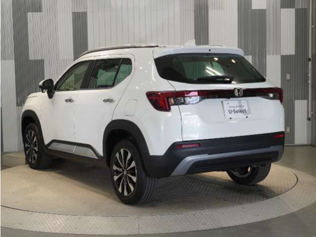 色々なお店で販売しているHonda車ですが、アフターサービスも全てお任せ頂けるのは「HondaCars正規販売店」だけ！ご納車後もお住まいの地域の販売店にて　アフターサービスをお任せいただけます。