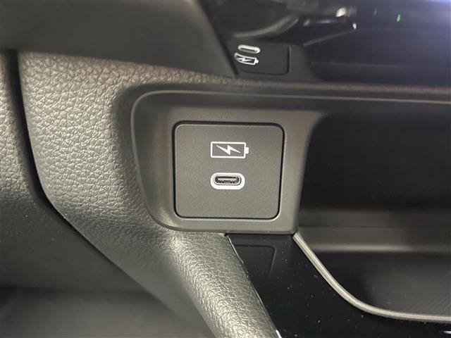 【運転席操作部】快適なドライブを楽しむための機能が装備されています！運転席から触れるので、使いやすいです！除菌プランいれていただくと、さらに清潔で安心していただけます！