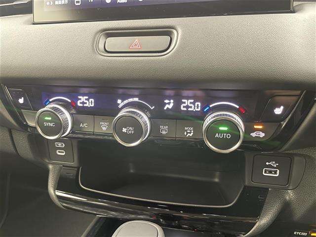 【運転席操作部】快適なドライブを楽しむための機能が装備されています！運転席から触れるので、使いやすいです！除菌プランいれていただくと、さらに清潔で安心していただけます！