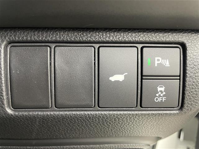 【運転席操作部】快適なドライブを楽しむための機能が装備されています！運転席から触れるので、使いやすいです！除菌プランいれていただくと、さらに清潔で安心していただけます！