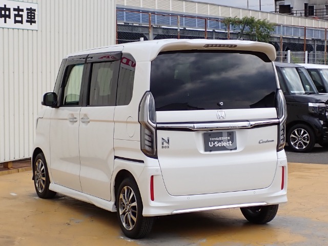 ■【電車】でお越しの際は、JR阪和線『和泉府中』『久米田』、泉北高速鉄道『和泉中央』へお迎えに参ります！リムジンではお迎えには行けませんが、お電話一つで飛んで行きます！TEL：072-441-4433