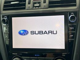 【純正ナビ】人気の純正ナビを装備。オーディオ機能も充実しており、Bluetooth接続すればお持ちのスマホやMP3プレイヤーの音楽を再生可能！毎日の運転がさらに楽しくなります！！