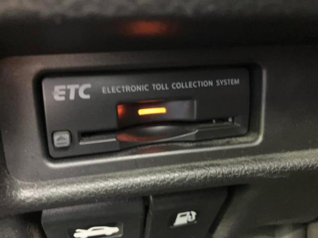 お車に合わせて無料保証以外にも、保証範囲、期間、距離を拡充させた有料保証もご用意しております！中古車の購入が初めてで不安・・・というお客様もご安心ください！