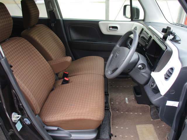 運転席ゆったりしてます