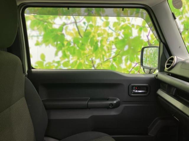 WECARS（ウィーカーズ）は全国250店舗展開！お客様が安心してカーライフをお楽しみいただけるよう社員一同心を込めてサポートいたします。