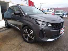 ☆メーカーDA☆Bluetooth☆パノラミックビュー☆衝突軽減ブレーキ☆パーキングアシスト☆パーキングソナー☆レーダークルーズ☆BSM☆黒本革シート☆電動シート☆スマートキー2個☆LEDヘッドライト