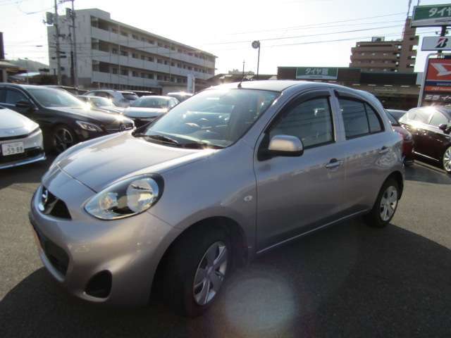 どのお車もご納車前に外装研磨を施しております！当店自慢の在庫を、綺麗な状態でお乗りいただけます！