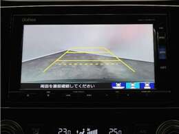 ◆バックカメラ◆リバースにするだけで映ります、後方の安全確認や、狭い駐車場での車庫入れ、雨の日や夜間など視界の悪い時に便利です！安全にバックする為には欠かせない装備です。