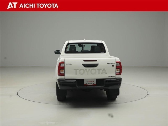 『TOYOTA認定中古車』は「まるごとクリーニング」で綺麗な内外装、「車両検査証」はプロによるチェック、買ってからも安心の「ロングラン保証」、3つの安心安全を標準装備したトヨタのブランドU-Carです