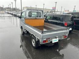 【左斜後】ガリバーでは最長10年の延長保証をご用意しております！せっかくご購入頂く大切なお車です！もしもに備えた延長保証はオススメです！