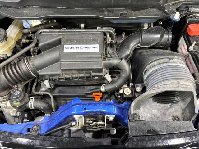 親切・丁寧な専門メカニックスタッフが応対！・車検・点検整備・事故等の修理などアフターサービスも安心。お車のカスタマイズもネクステージのサービススタッフまでご相談ください！