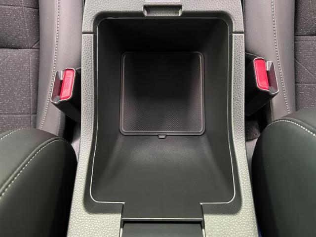 WECARS（ウィーカーズ）は全国250店舗展開！お客様が安心してカーライフをお楽しみいただけるよう社員一同心を込めてサポートいたします。