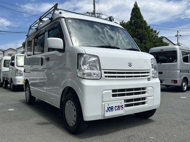 当店では、お客様へ安さと安心の提供を心掛けています！！次も車を買うならJOB　CARSでと言われるようにスタッフ一同頑張ります！ホームページ　http：//www.jobcars.jp　TEL　072