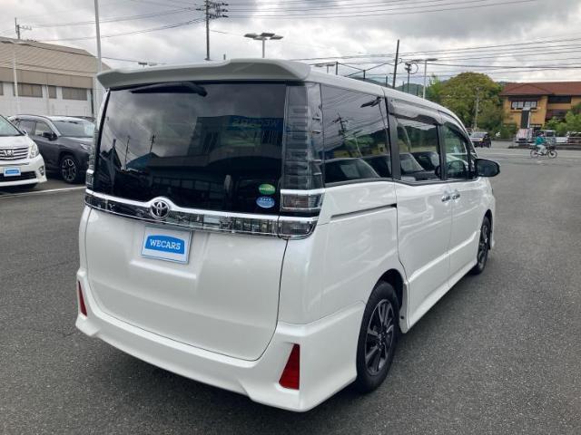 全国に店舗を展開しているのでどこでもお取り寄せが可能です！この車が気になるけど遠方だから・・・と諦める必要はありません！※別途陸送費が必要です。