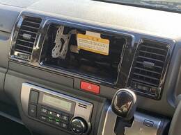 お問い合わせは058-240-4092まで。専門店だからこその知識・経験豊富なスタッフ達が、お客様に最適な一台をご案内致します。遠方販売もお任せ下さい。日本全国,お車の販売・ご納車が可能でございます。