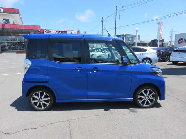 遠方販売でもご自宅までお車をお届けする事も可能です。書類のやり取りや手続きも出来る限り分かりやすくご説明させていただきます。
