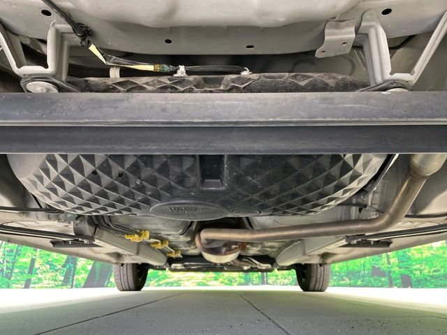 親切・丁寧な専門メカニックスタッフが応対！・車検・点検整備・事故等の修理などアフターサービスも安心。お車のカスタマイズもネクステージのサービススタッフまでご相談ください！