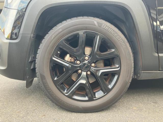 店頭にて現車確認可能です。