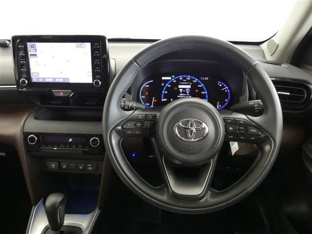 視界も広々で見晴らしの良い運転しやすいコックピットです。