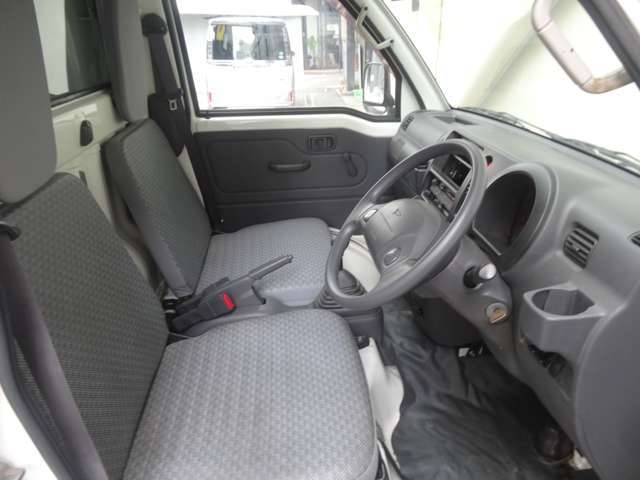 ★ハンドル周り★大事なハンドル周りはこんな状態になっています♪詳細をご覧になりたい方は別のお写真も是非ご覧ください♪