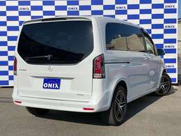 当店では在庫台数常時80台展示！【フラット7】【KeePer】併設店のオニキス郡山北店へ新車、中古車の販売、リースをはじめ高価買取、コーティング、車検、ロードサービス、各種ローン、各種修理等承っております