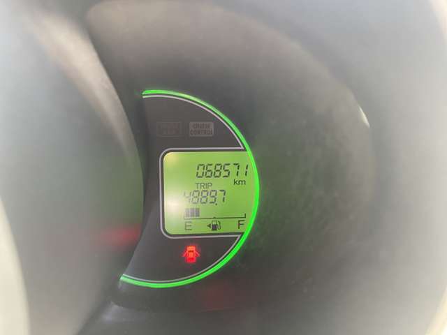 実走行68571km。各計器類良好です。
