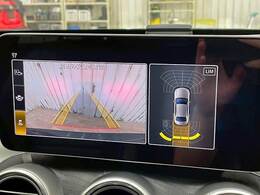 「フルカラーバックモニター」を装備で駐車が苦手な方でも安心です。