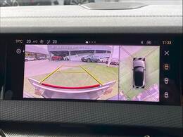 「アラウンドビューモニター」を装備で駐車が苦手な方でも安心です。