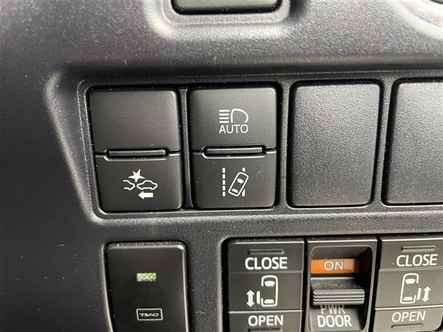 【運転席操作部】快適なドライブを楽しむための機能が装備されています！運転席から触れるので、使いやすいです！除菌プランいれていただくと、さらに清潔で安心していただけます！
