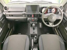 グループ総在庫数約30，000台！！全国の系列店からメーカー・車種問わずご紹介出来るので、あなたにピッタリのお車が見つかるはずです♪まずはお問い合わせ下さい☆