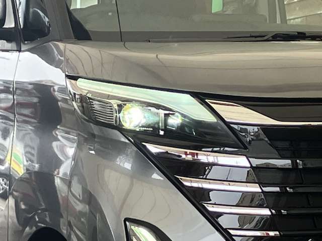 お車の車検・オイル交換・修理・鈑金塗装・ガラス修理・デントリペア・ボディコーティングなども幅広く対応しております。その際は無料で代車を貸し出し致します。車のことは何でもお任せください！