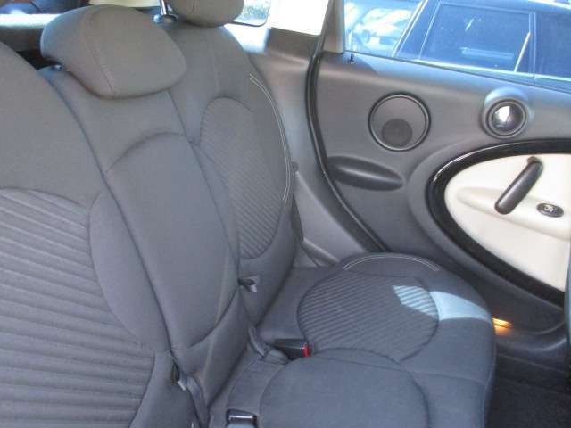 良質でお値打ちな車を取り揃えておりますが、店頭にない車も注文を承りますのでお気軽にご相談下さい。