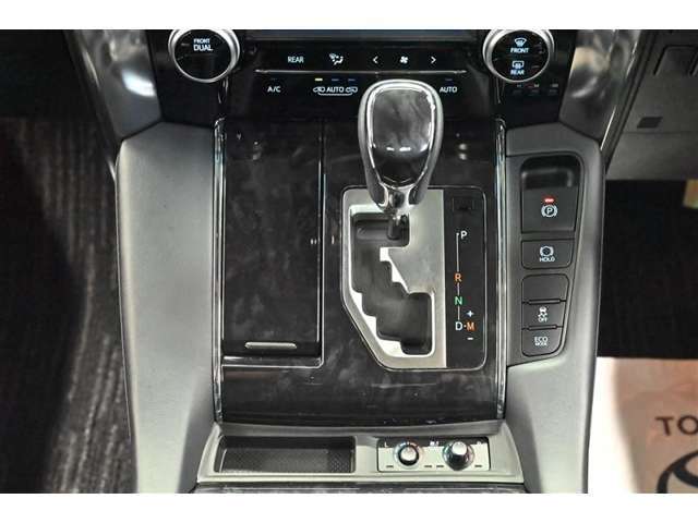 低燃費なCVT搭載車