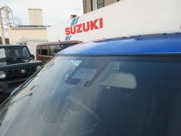 大きなスズキの看板が目印！！