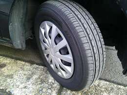 純正ホイールカバー