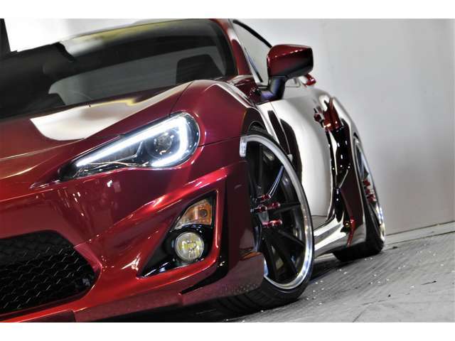 ★当店は、新車、中古車注文販売、整備、車検、修理板金、塗装、買い取り、ボディーコーティング加工、各種ドレスアップパーツ制作に至るまで、幅広く行っています★