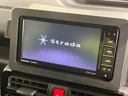 【ナビゲーション】目的地までしっかり案内してくれる使いやすいナビ。Bluetooth接続すればお持ちのスマホやMP3プレイヤーの音楽を再生可能！毎日の運転がさらに楽しくなります！！