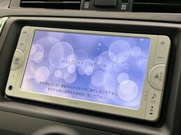 【純正ナビ】人気の純正ナビを装備。オーディオ機能も充実しており、Bluetooth接続すればお持ちのスマホやMP3プレイヤーの音楽を再生可能！毎日の運転がさらに楽しくなります！！