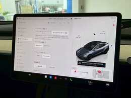 【オートパイロット】運転支援システムが搭載されております。全車速域追従式クルーズコントロールやレーンキープで長距離運転をアシスト。